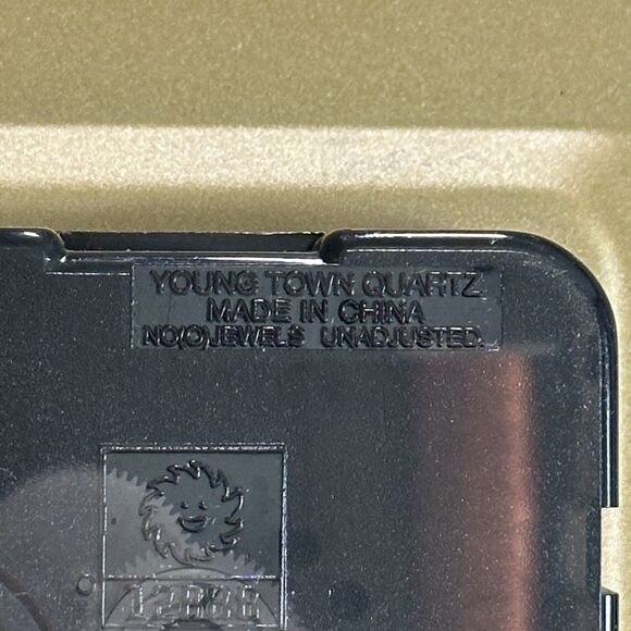 Vtg Bulova Goldtone Clock Youngstown Quartz Table Mantle Desk Art Deco MCM Retro - Picture 8 of 8